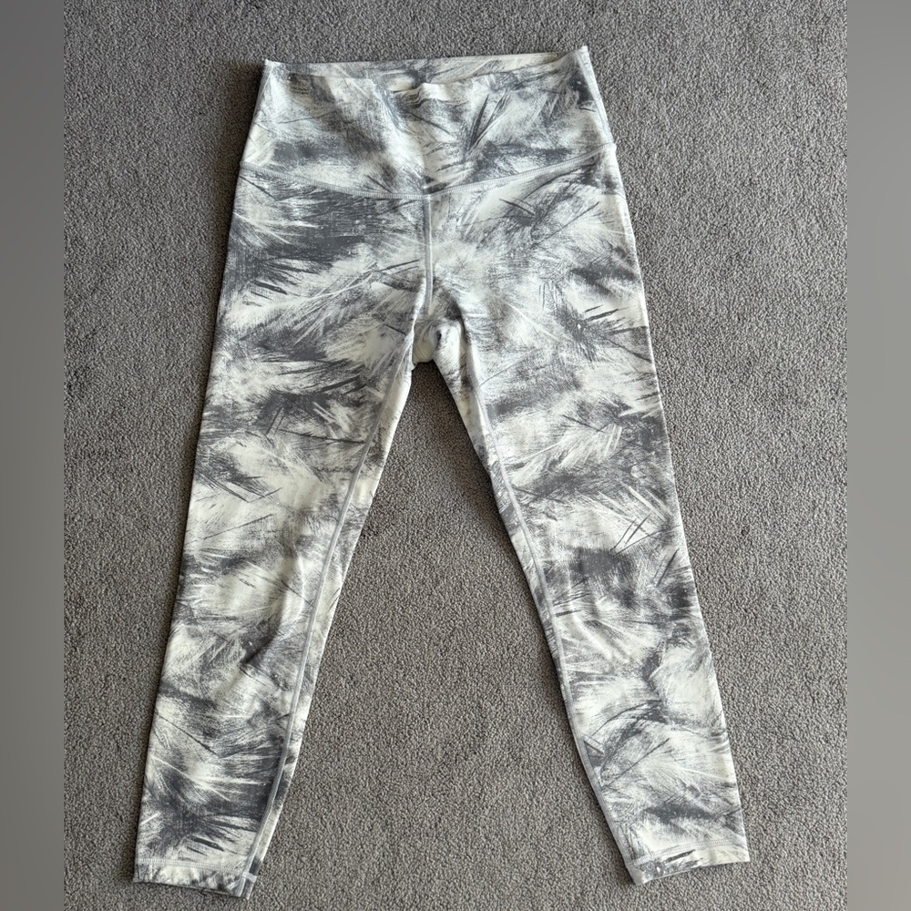 Lululemon high rise leggings 23 inch